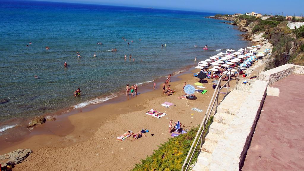 Dip In The Blue - 2 Villa Agios Georgios  Dış mekan fotoğraf