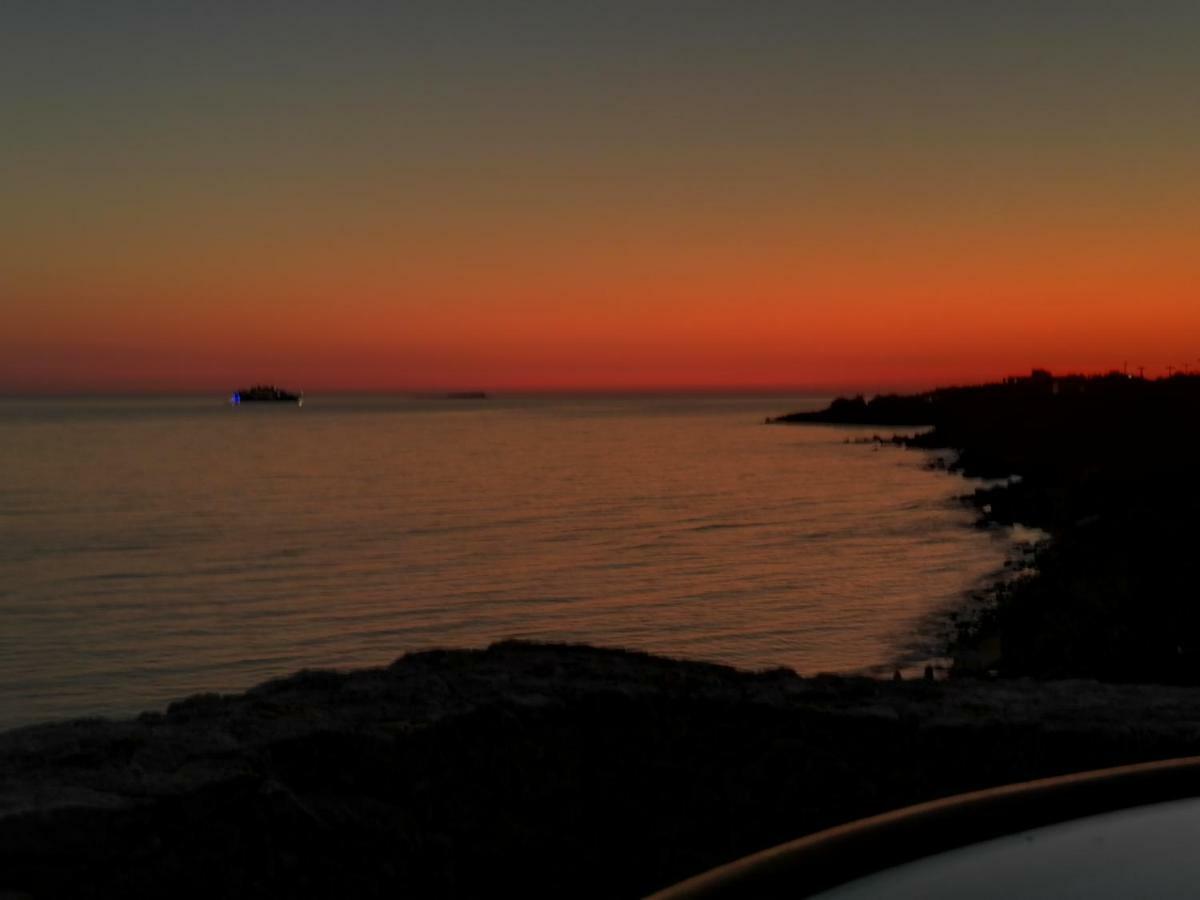 Dip In The Blue - 2 Villa Agios Georgios  Dış mekan fotoğraf